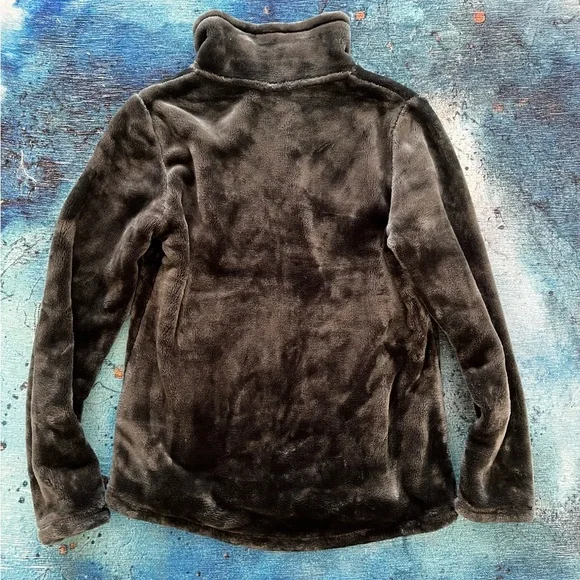 Brand new fuzzy soft warm jacket - Picture 7 of 7